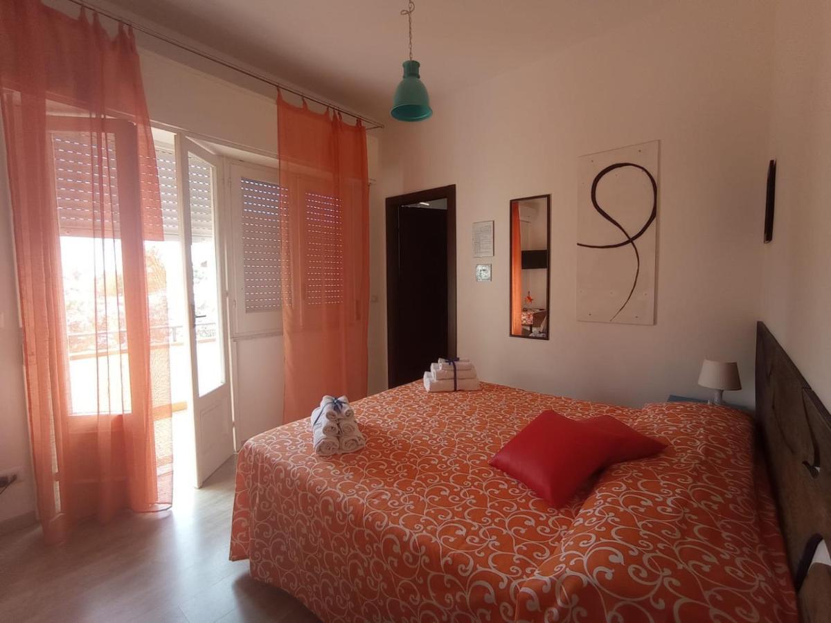 Idria B&B Barcellona-Pozzo di Gotto Exteriör bild